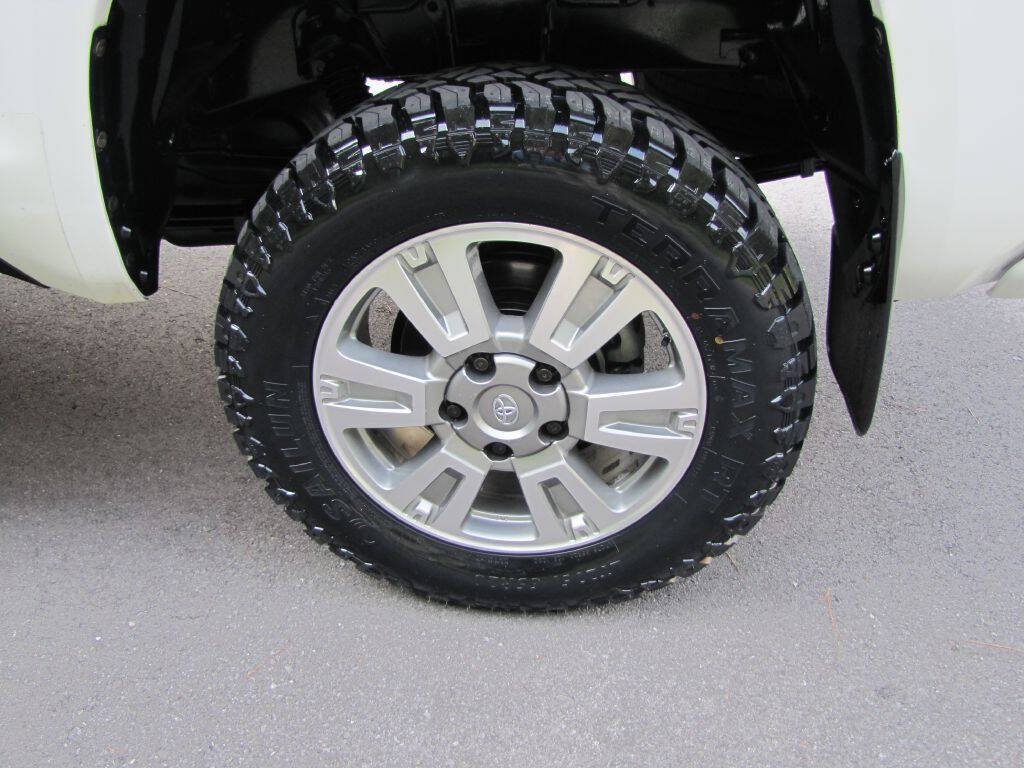 Used 2016 Toyota Tundra 1794 Edition AWD/4WD image 33