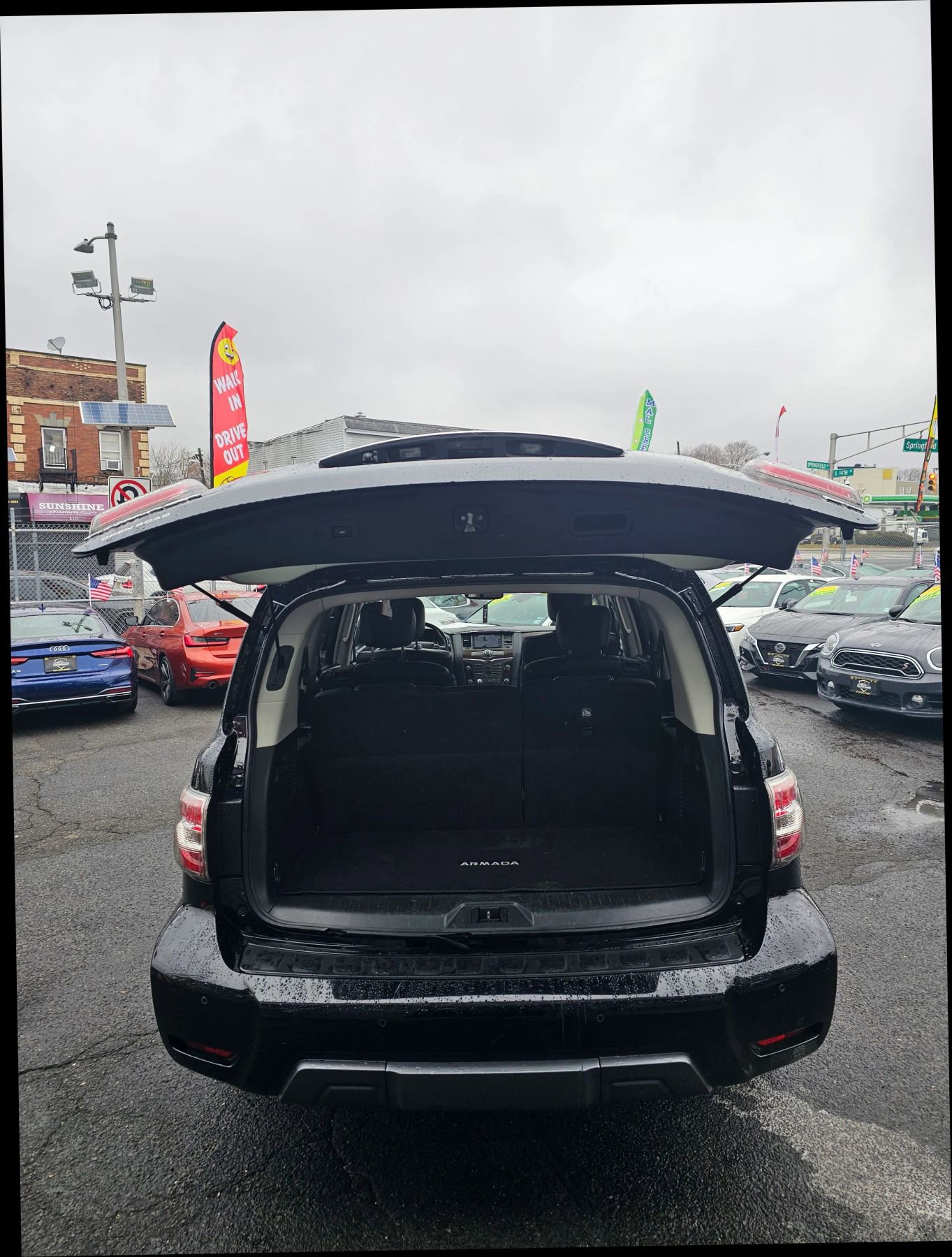 Used 2020 Nissan Armada SL w/ Premium Package image 39