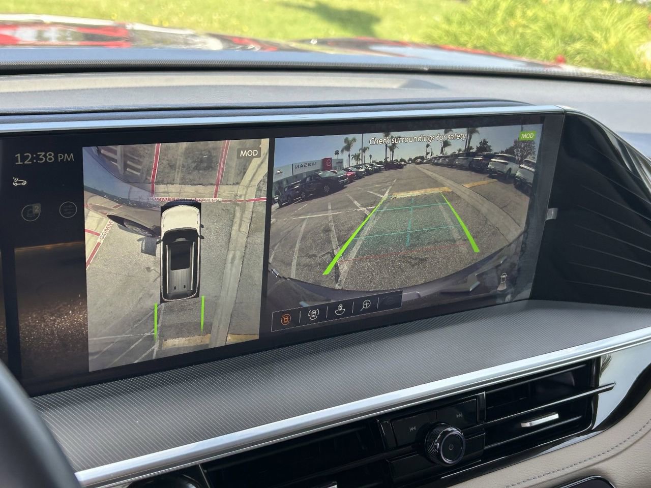 Certified 2025 INFINITI QX80 Pure w/ Cargo Package image 29