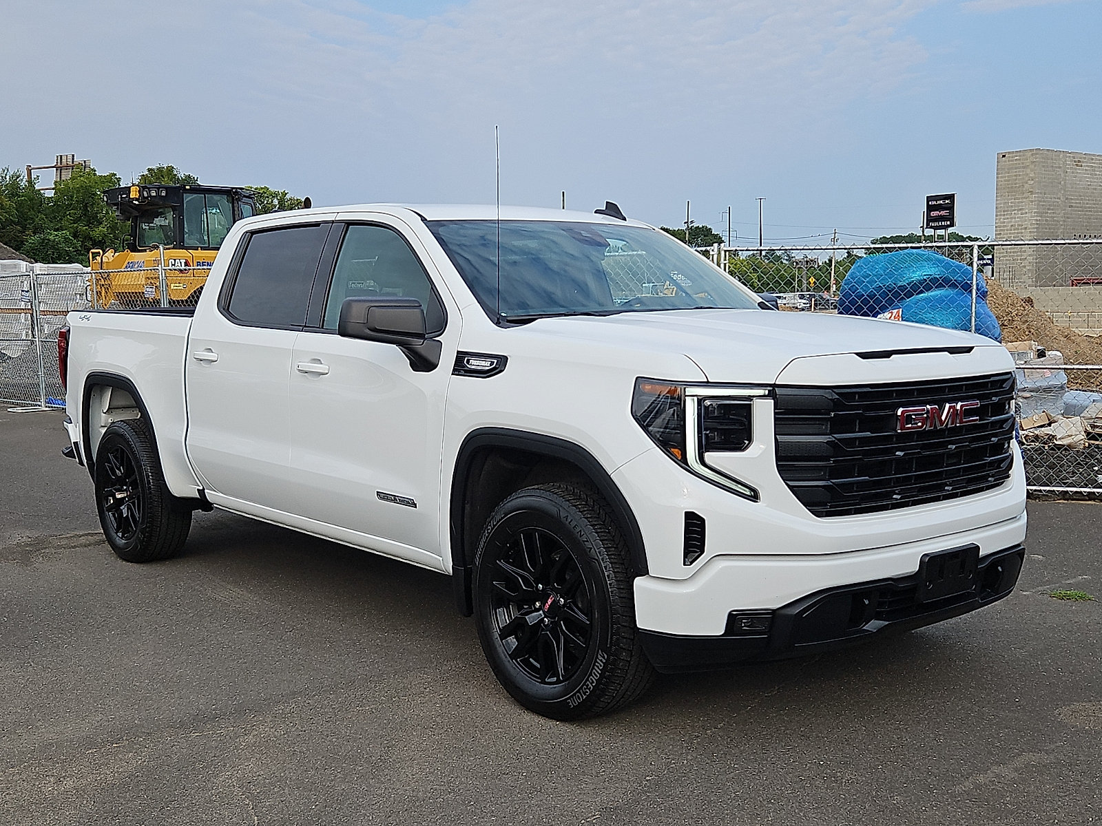 Certified 2024 GMC Sierra 1500 Elevation AWD/4WD image 1