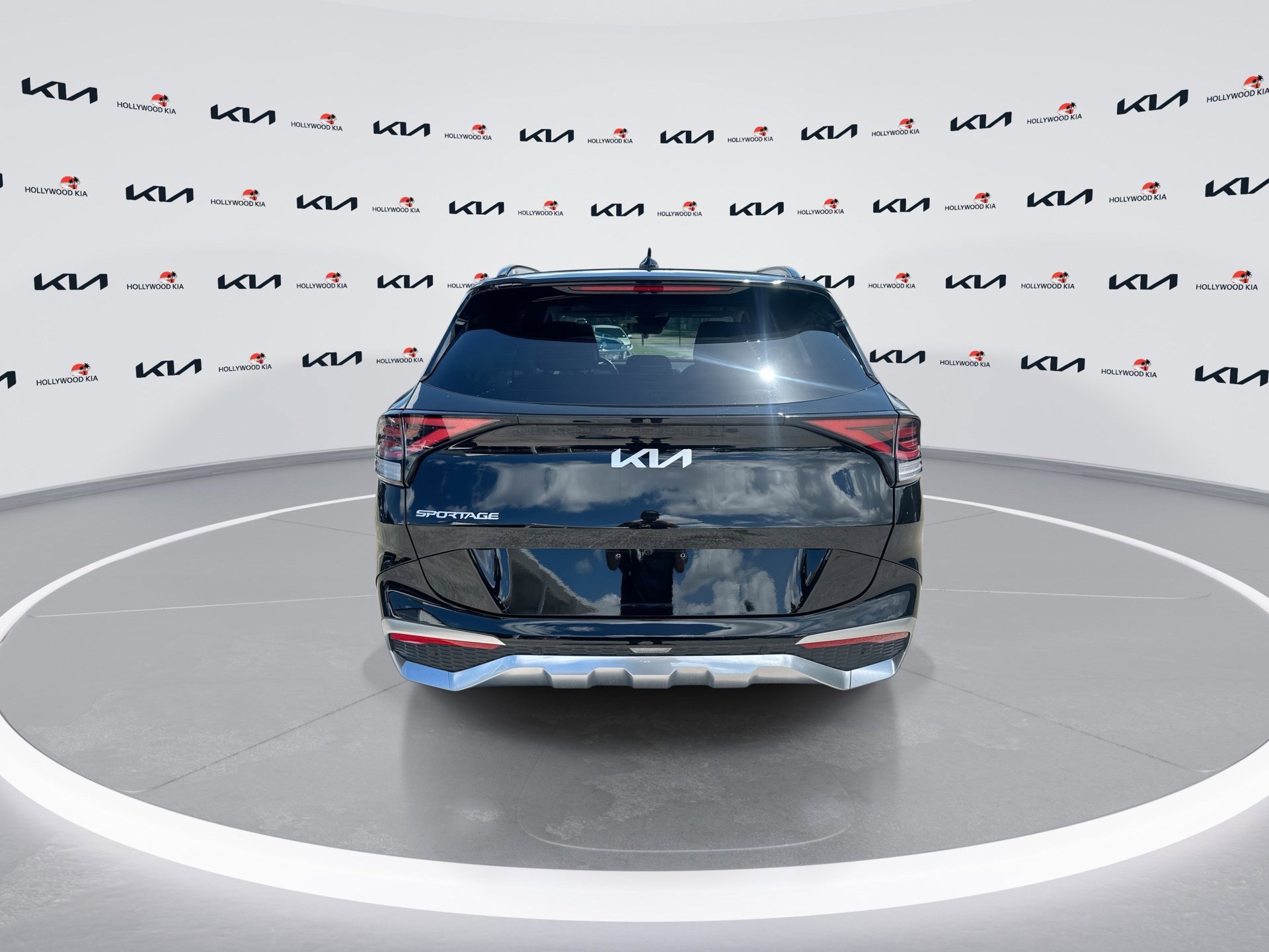 Certified 2025 Kia Sportage SX FWD image 7