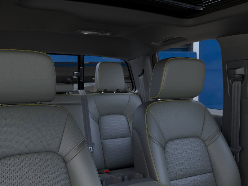 New 2026 Chevrolet Colorado ZR2 w/ Off-Road Front Bumper Package image 50