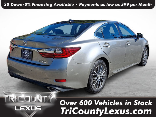 Used 2017 Lexus ES 350 w/ Luxury Package FWD image 6