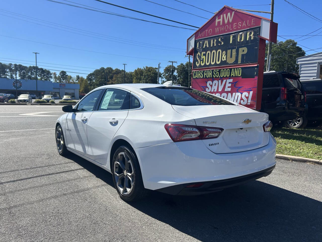 Used 2022 Chevrolet Malibu LT image 7