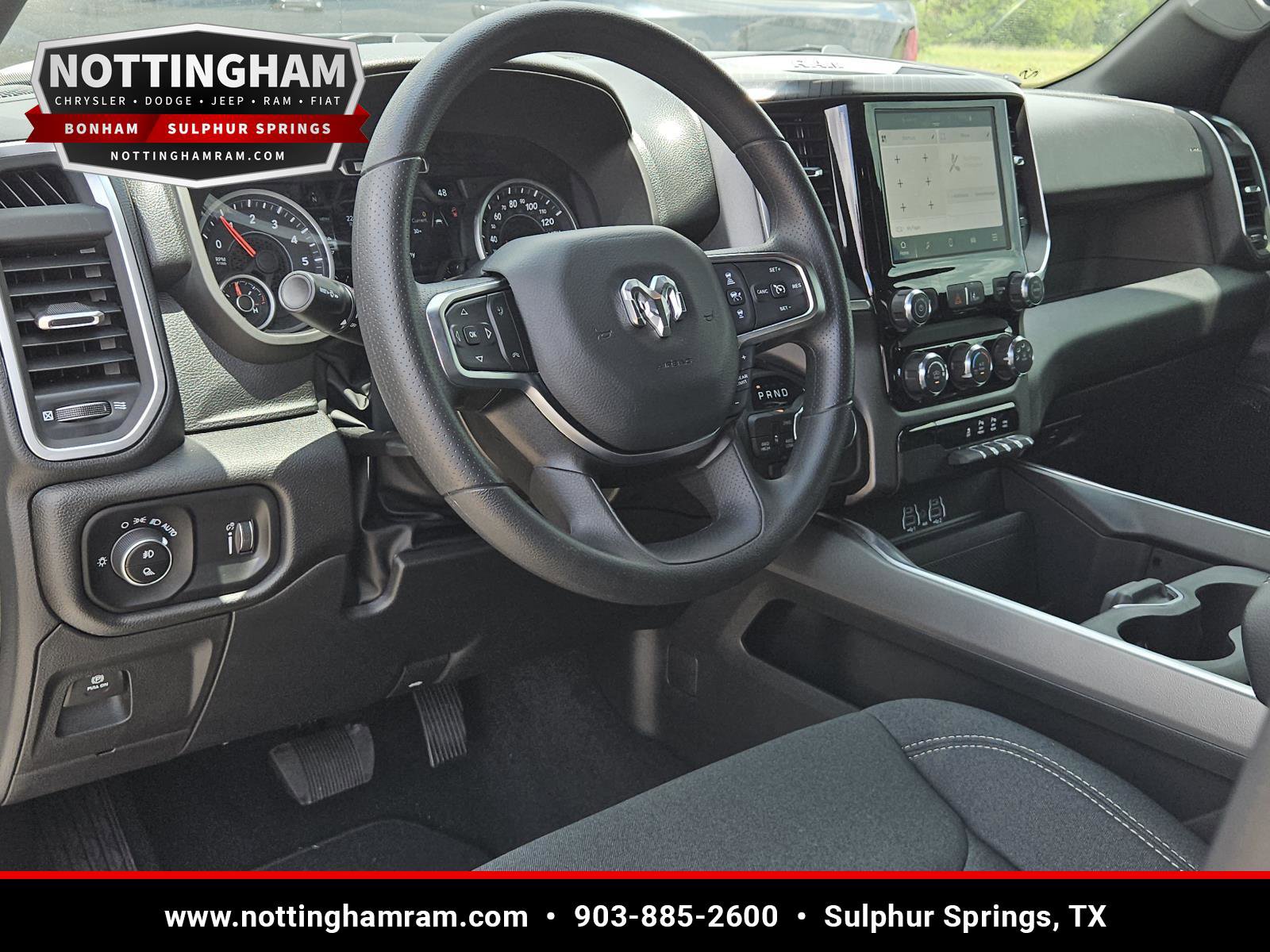 New 2026 RAM 1500 Express AWD/4WD image 23