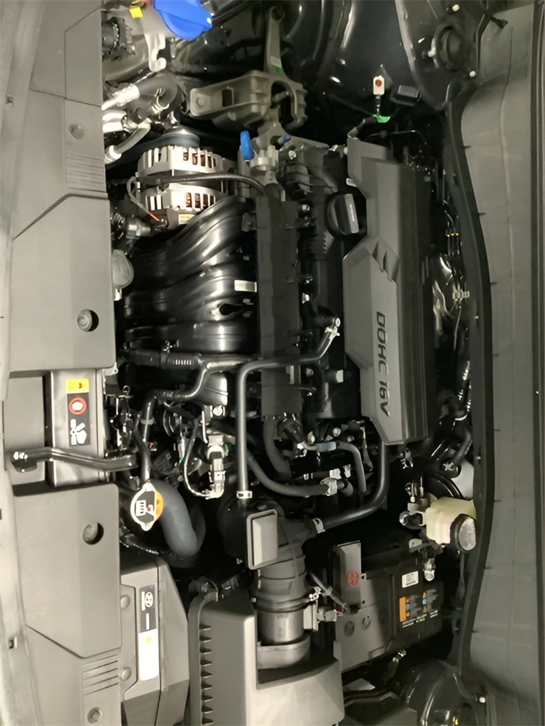 Used 2025 Hyundai Kona SEL image 27