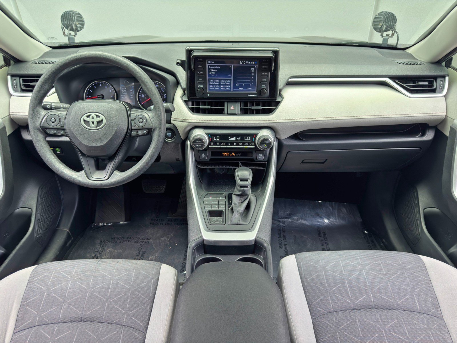 Used 2021 Toyota RAV4 XLE AWD/4WD image 11