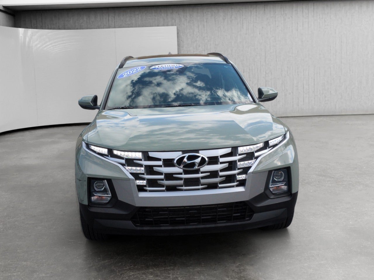 Used 2022 Hyundai Santa Cruz SEL w/ Activity Package FWD image 2