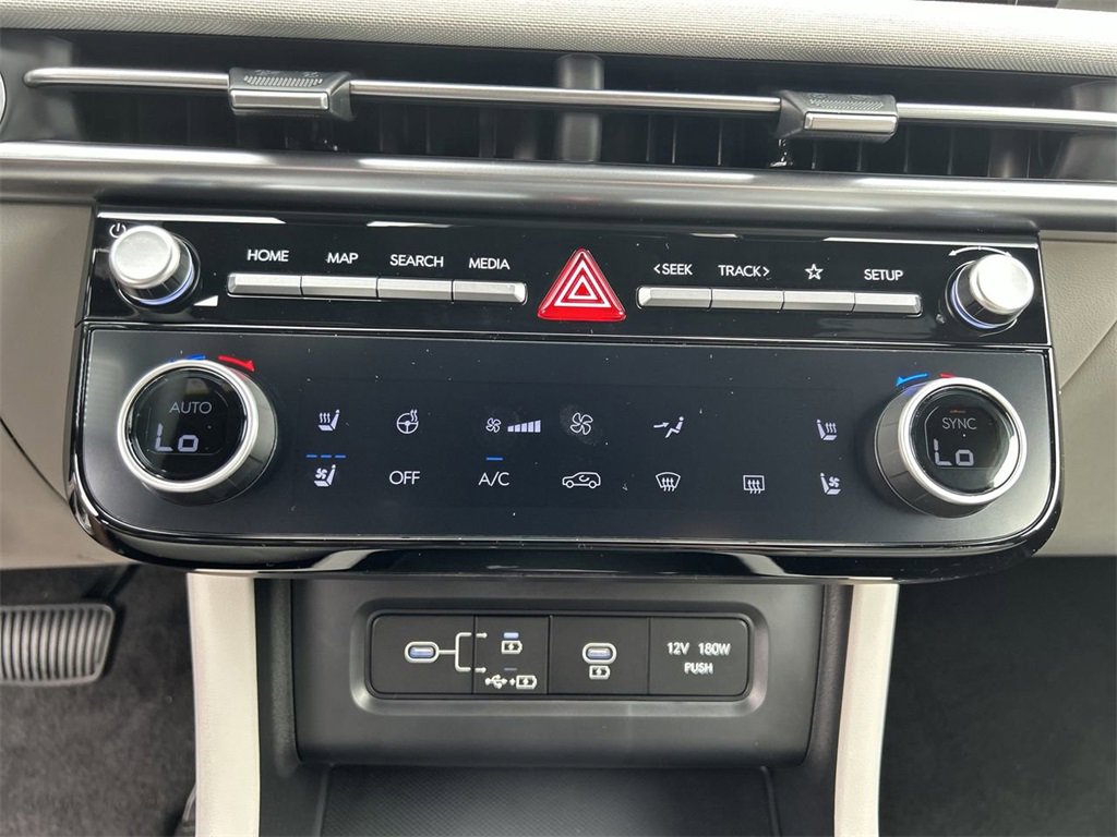 New 2025 Hyundai Tucson Limited image 26