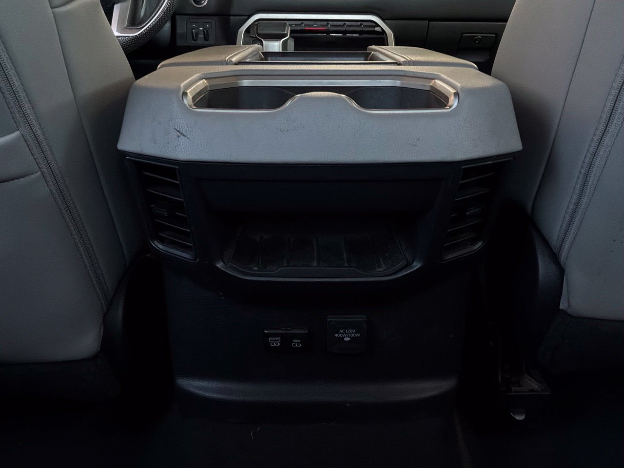Used 2024 Toyota Tundra Limited AWD/4WD image 17