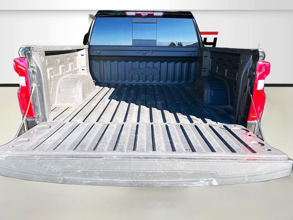 Used 2023 Chevrolet Silverado 1500 High Country w/ High Country Premium Package image 29