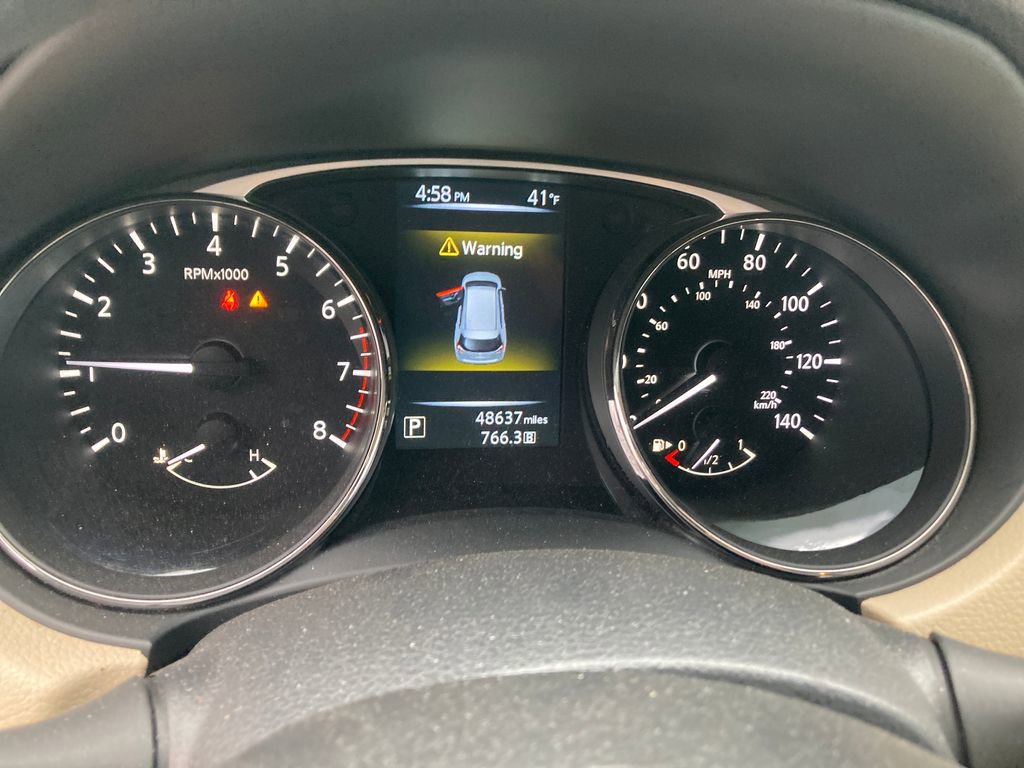 Used 2016 Nissan Rogue SV image 21