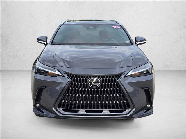 Used 2025 Lexus NX 250 FWD w/ Towing Package (2000 Lbs) image 2