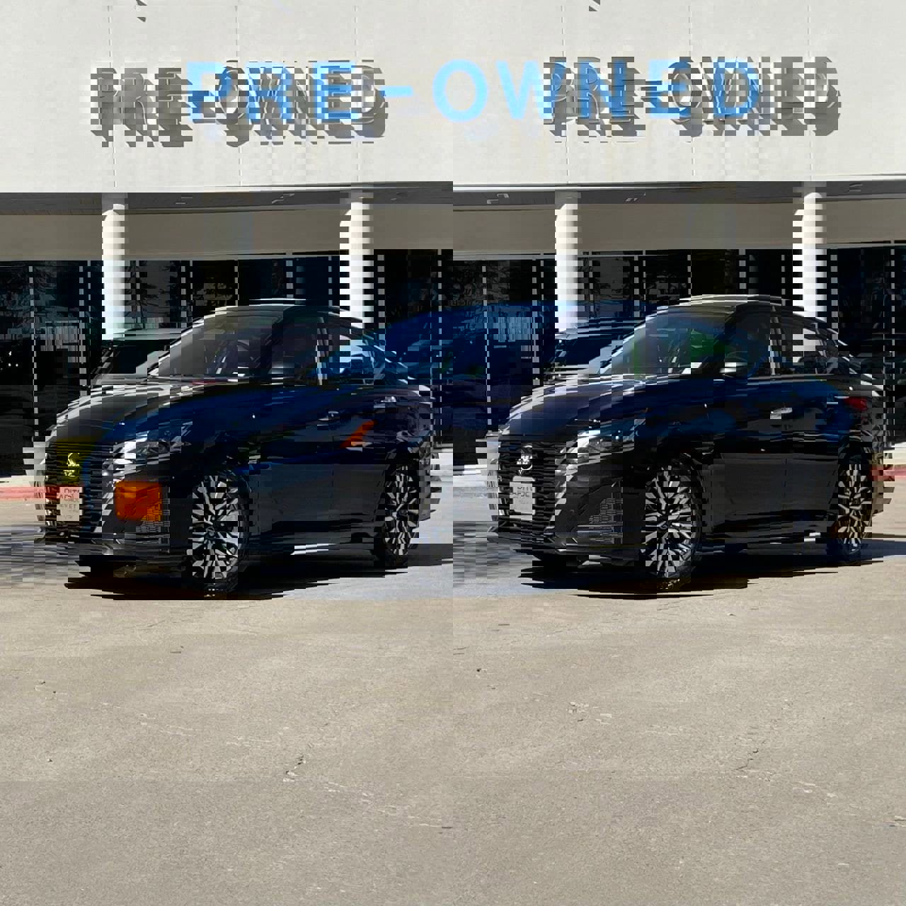 Used 2024 Nissan Altima 2.5 SV