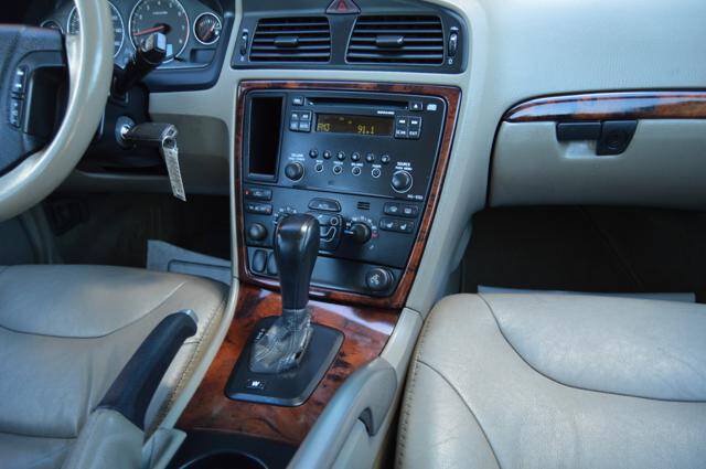 Used 2005 Volvo XC70 AWD/4WD image 20