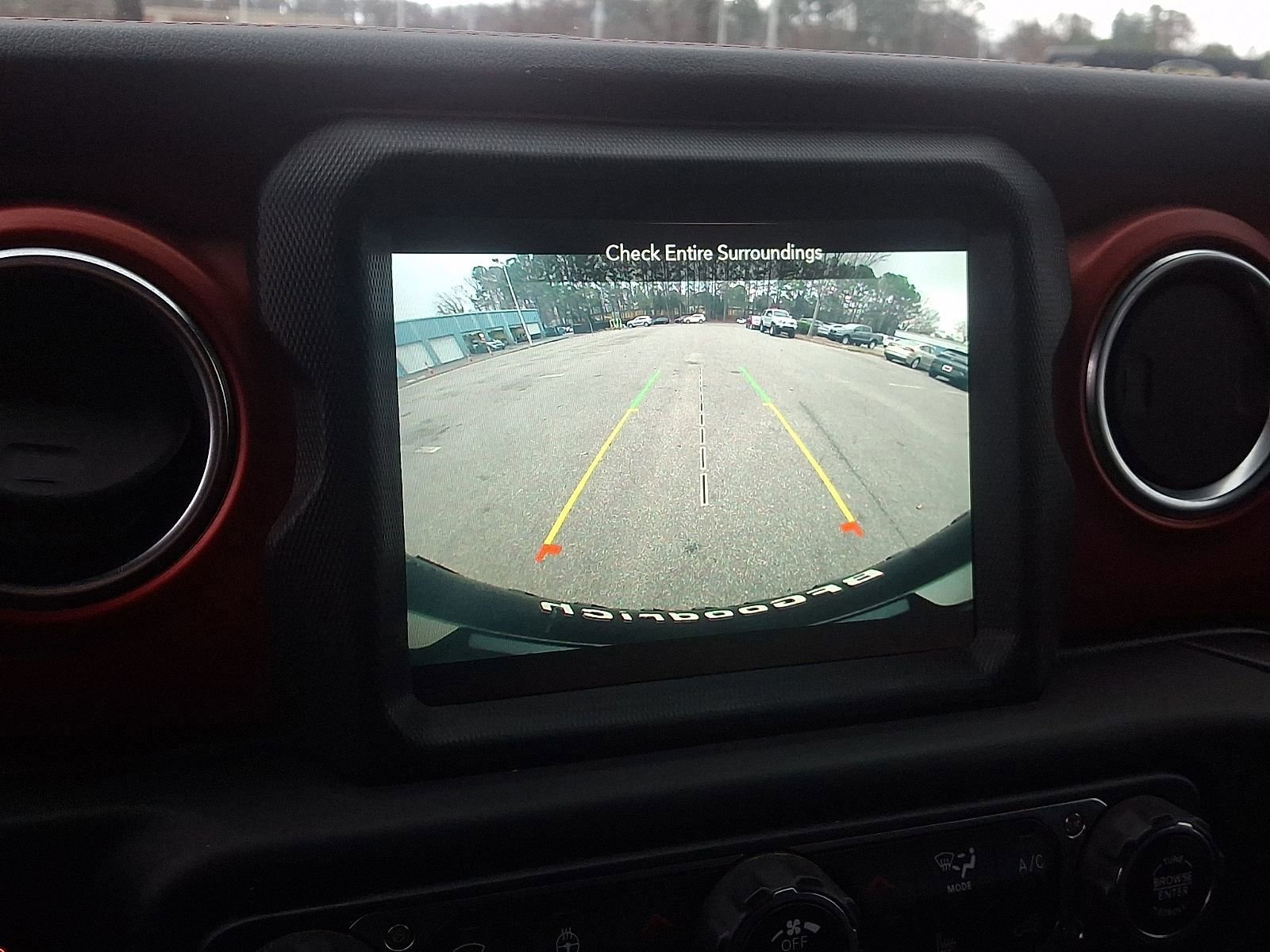 Used 2020 Jeep Wrangler Rubicon w/ LED Lighting Group AWD/4WD image 17