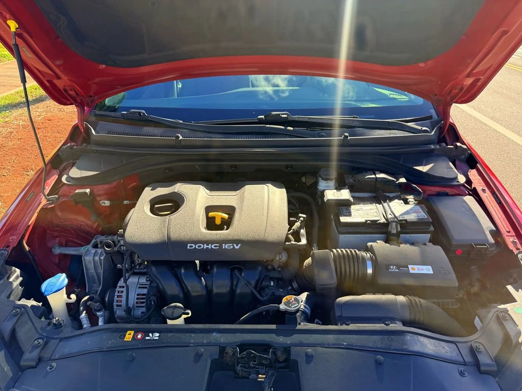 Used 2017 Hyundai Elantra Limited w/ Limited Tech Package 04 image 21