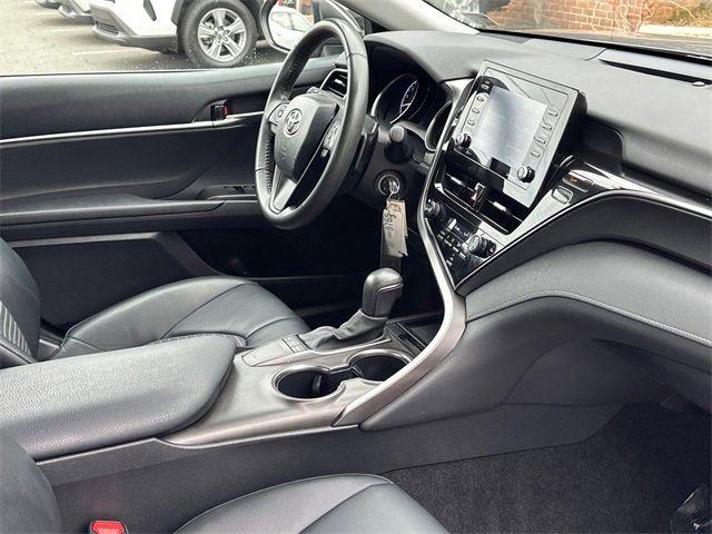 Certified 2023 Toyota Camry SE image 9