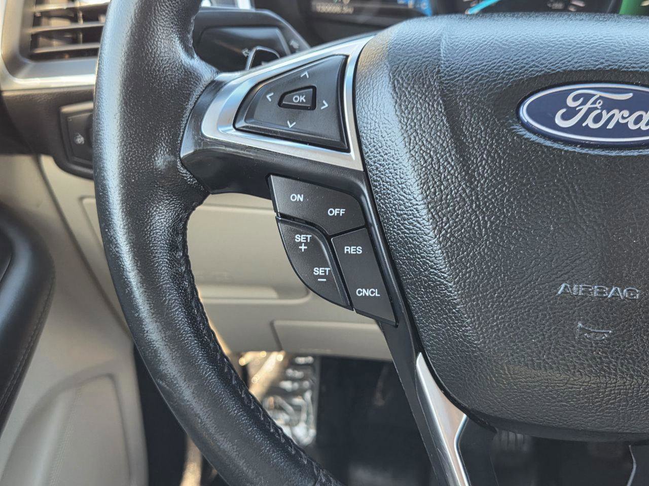 Used 2018 Ford Edge Titanium w/ Equipment Group 301A image 29