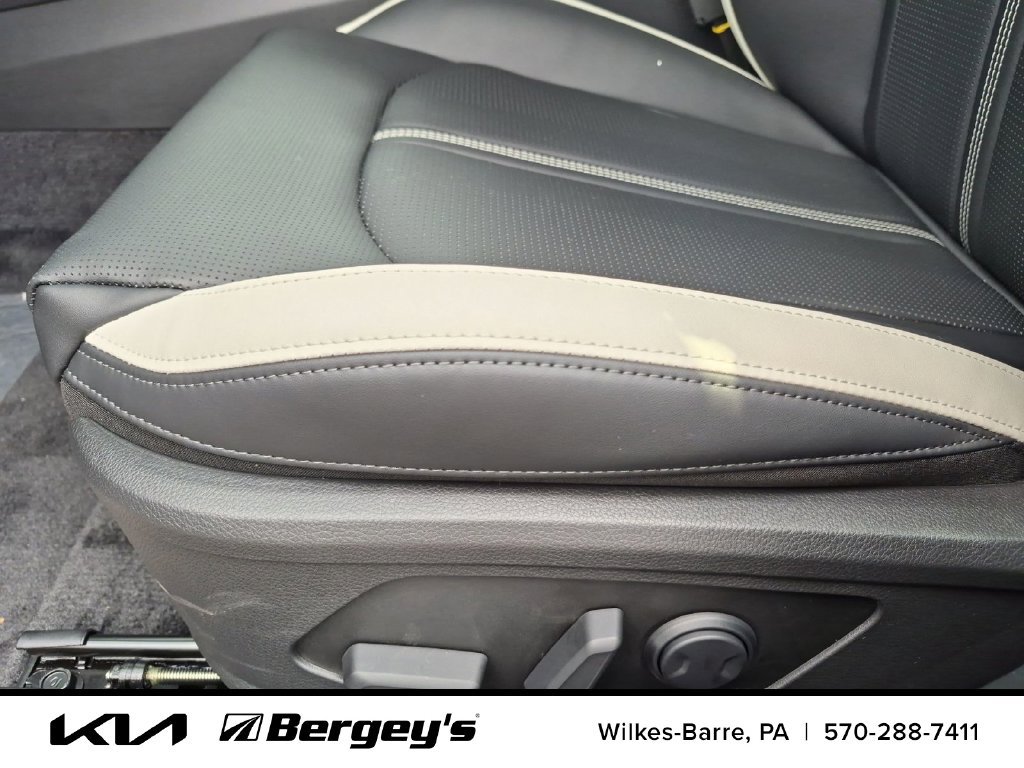 New 2026 Kia K5 GT-Line w/ GT-Line Premium Package FWD image 21