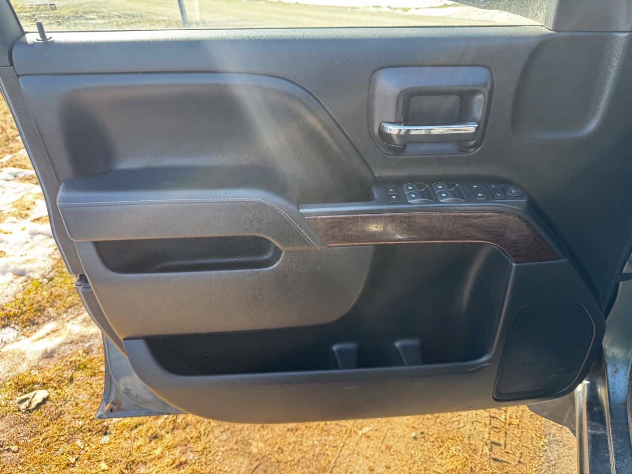 Used 2014 GMC Sierra 1500 SLE w/ SLE Value Package AWD/4WD image 24