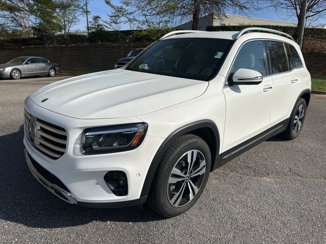 Used 2025 Mercedes-Benz GLB 250 image 1