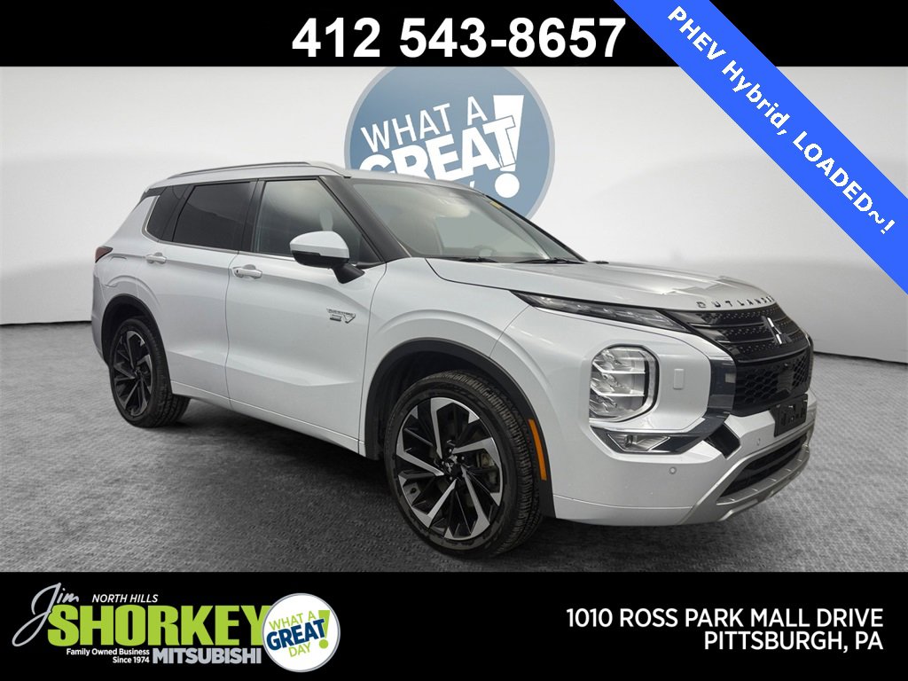 Used 2024 Mitsubishi Outlander 4WD Plug-In Hybrid image 1