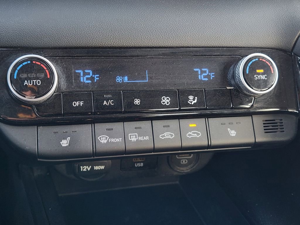 Used 2023 Hyundai Elantra Blue w/ Cargo Package image 19