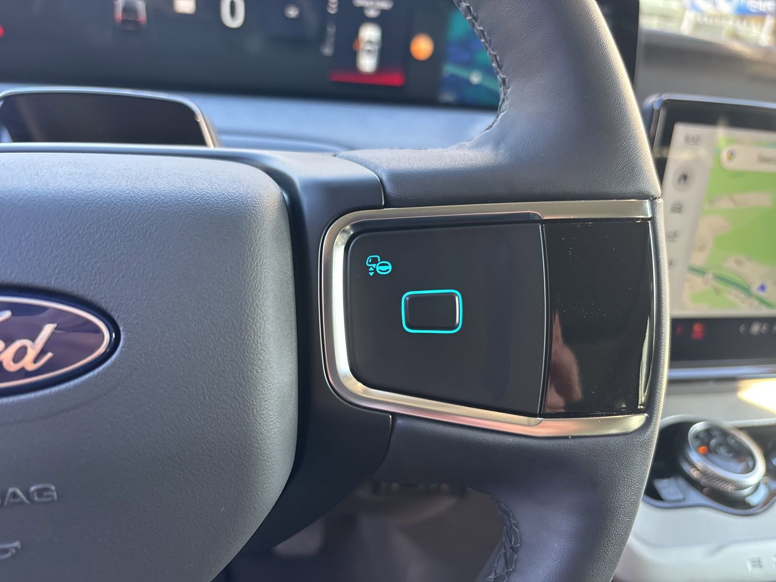 Used 2025 Ford Expedition Max Active image 23