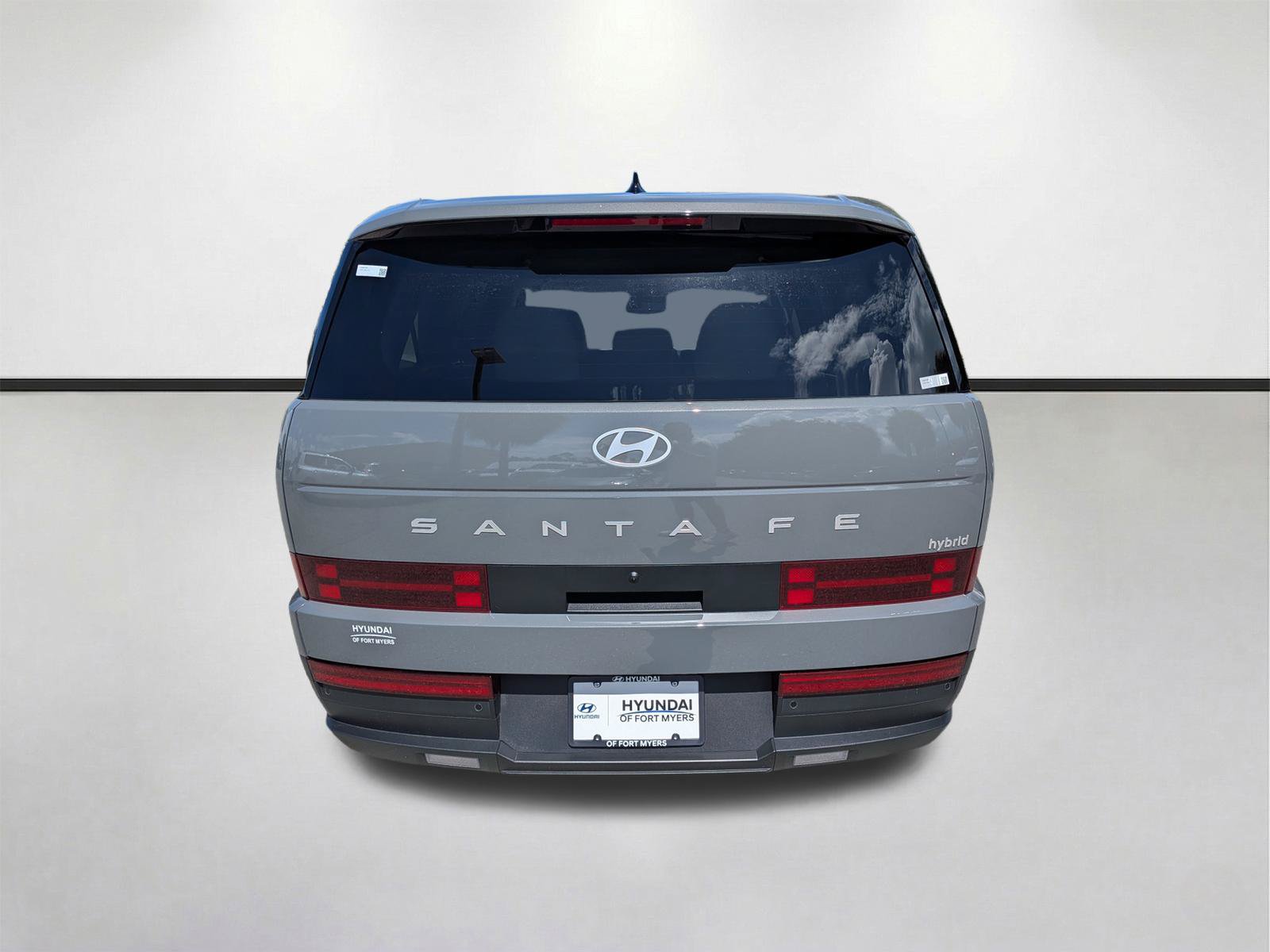 Used 2026 Hyundai Santa Fe SE FWD image 5