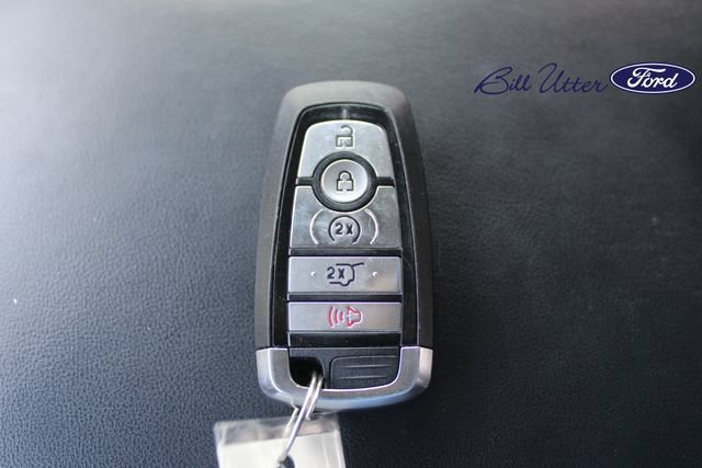 Used 2021 Ford Explorer XLT w/ Equipment Group 202A RWD image 11