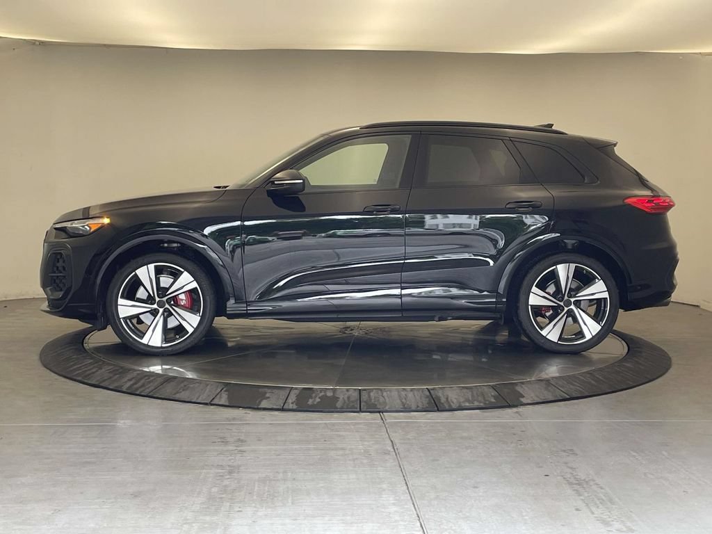 New 2026 Audi SQ5 Premium Plus AWD/4WD image 2