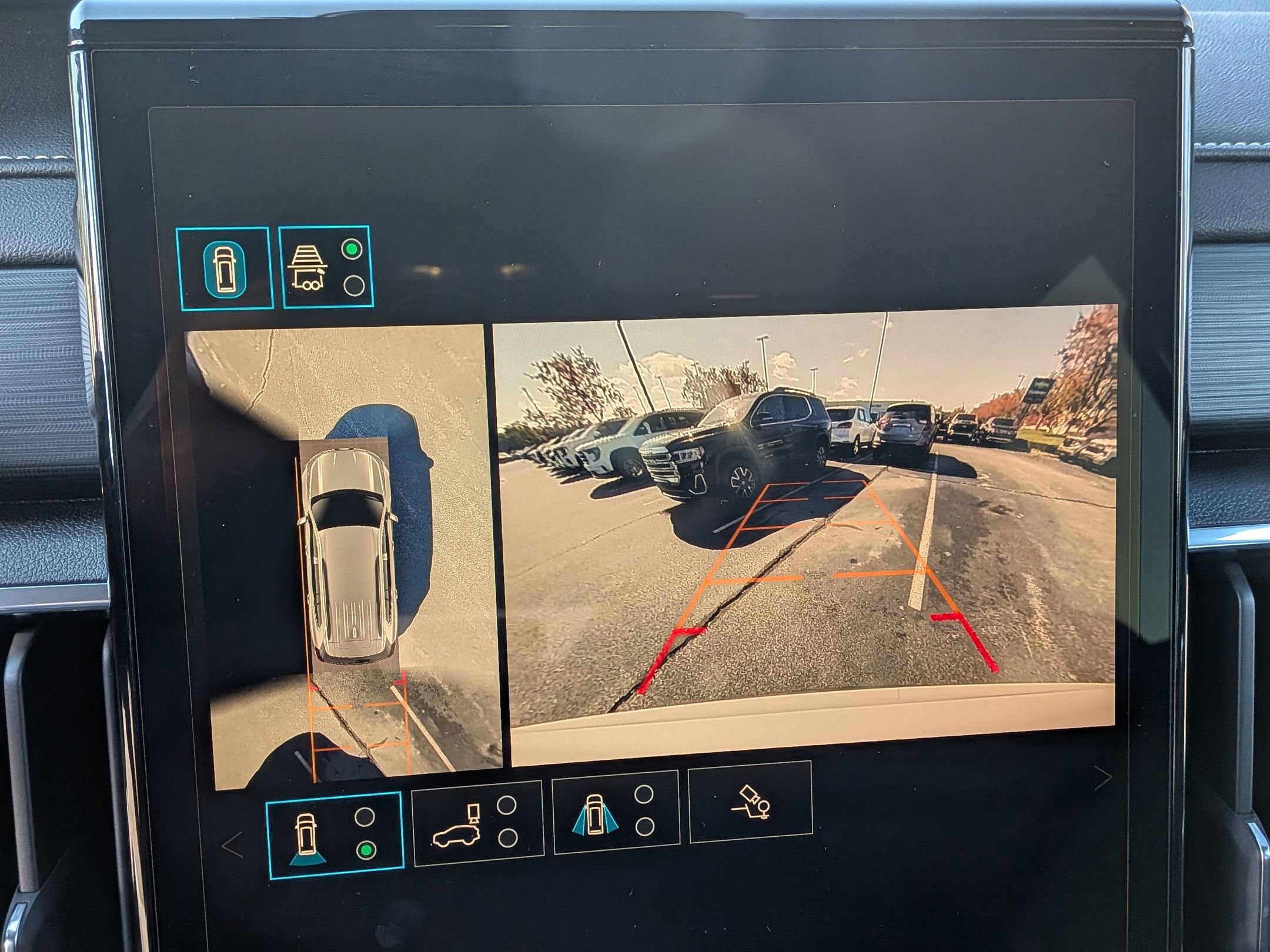 Certified 2025 GMC Acadia Elevation image 28