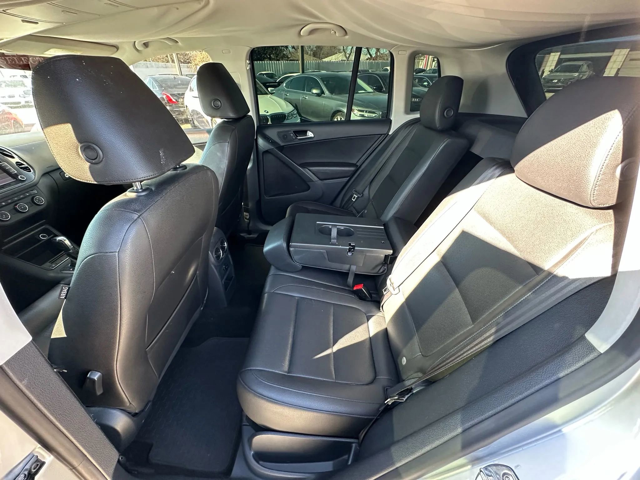 Used 2013 Volkswagen Tiguan SE AWD/4WD image 17