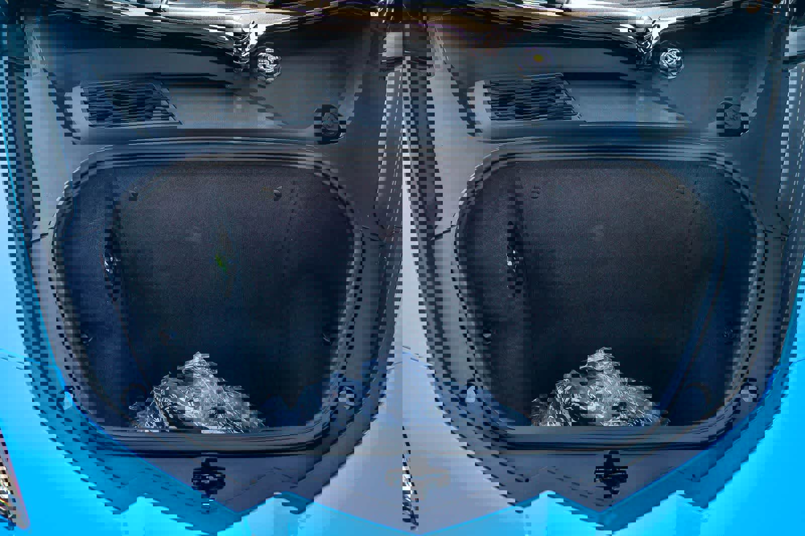 Used 2023 Chevrolet Corvette Stingray Coupe w/ Z51 Performance Package image 27