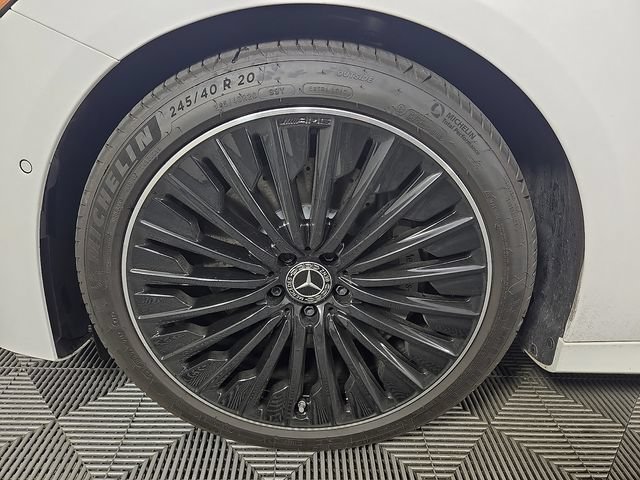 Used 2026 Mercedes-Benz E 450 4MATIC Sedan image 9