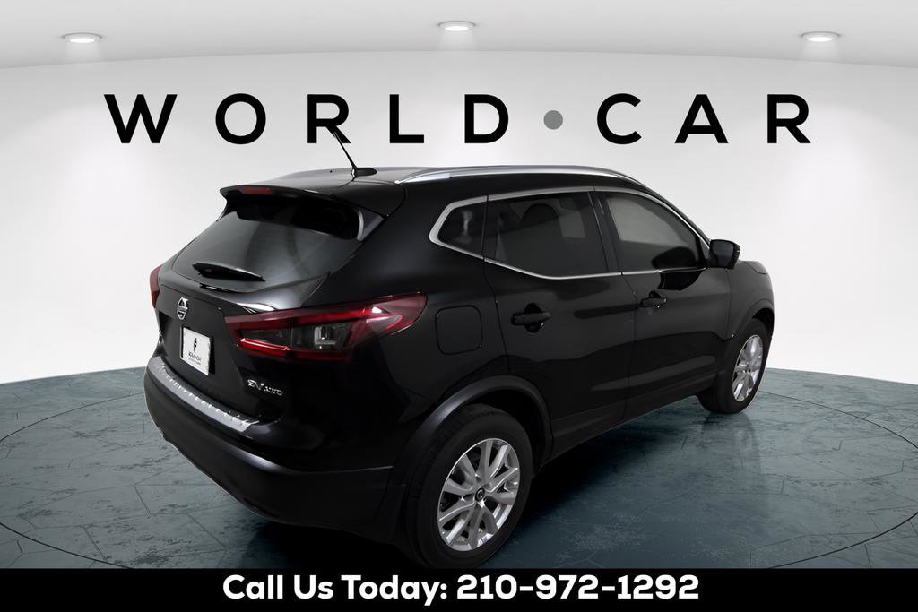 Used 2022 Nissan Rogue Sport SV w/ Technology Package image 8