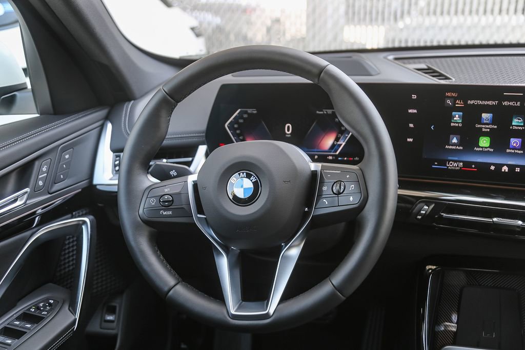 New 2026 BMW X1 xDrive28i w/ Technology Package AWD/4WD image 11