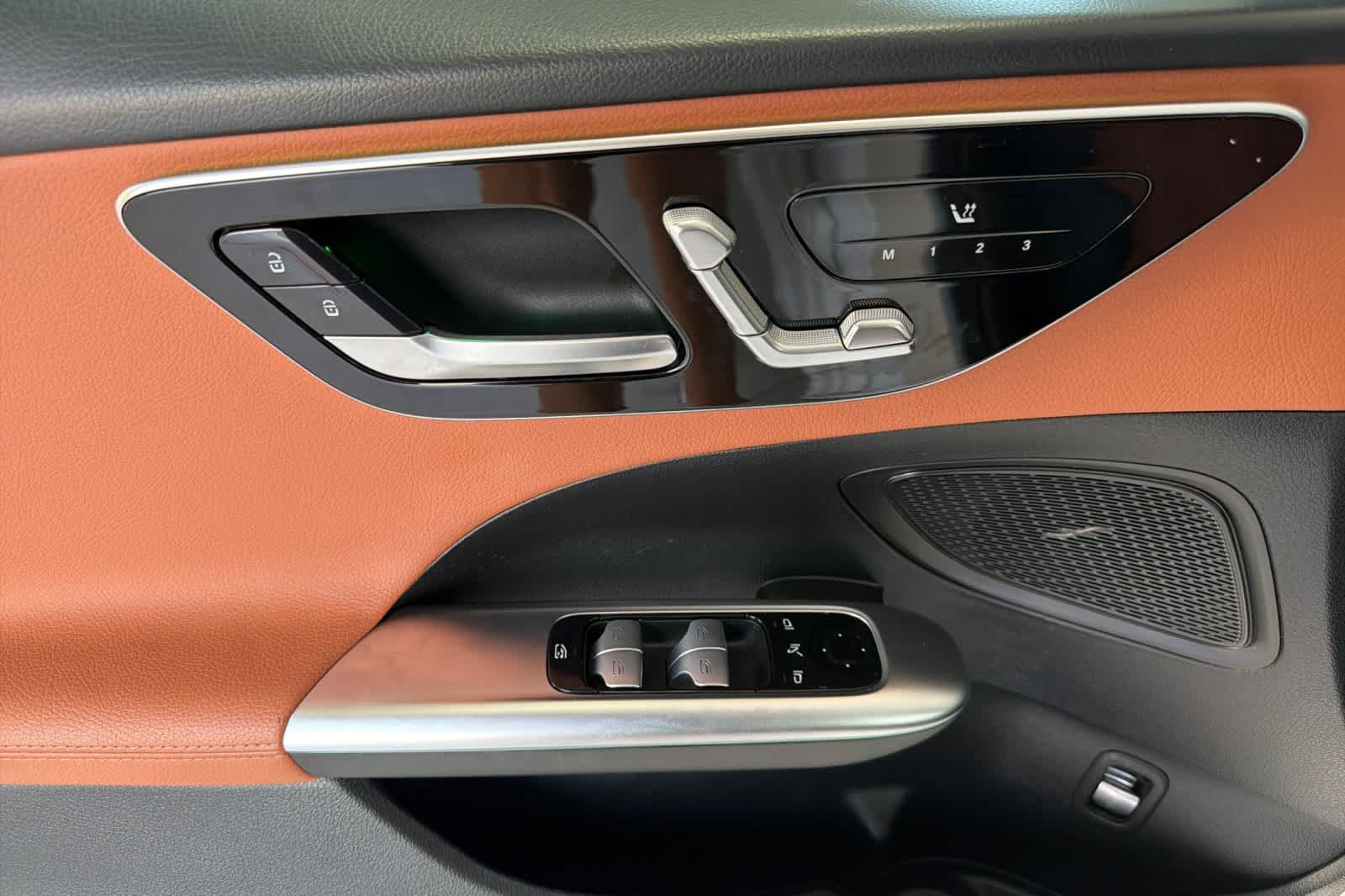 Used 2022 Mercedes-Benz C 300 Sedan image 12