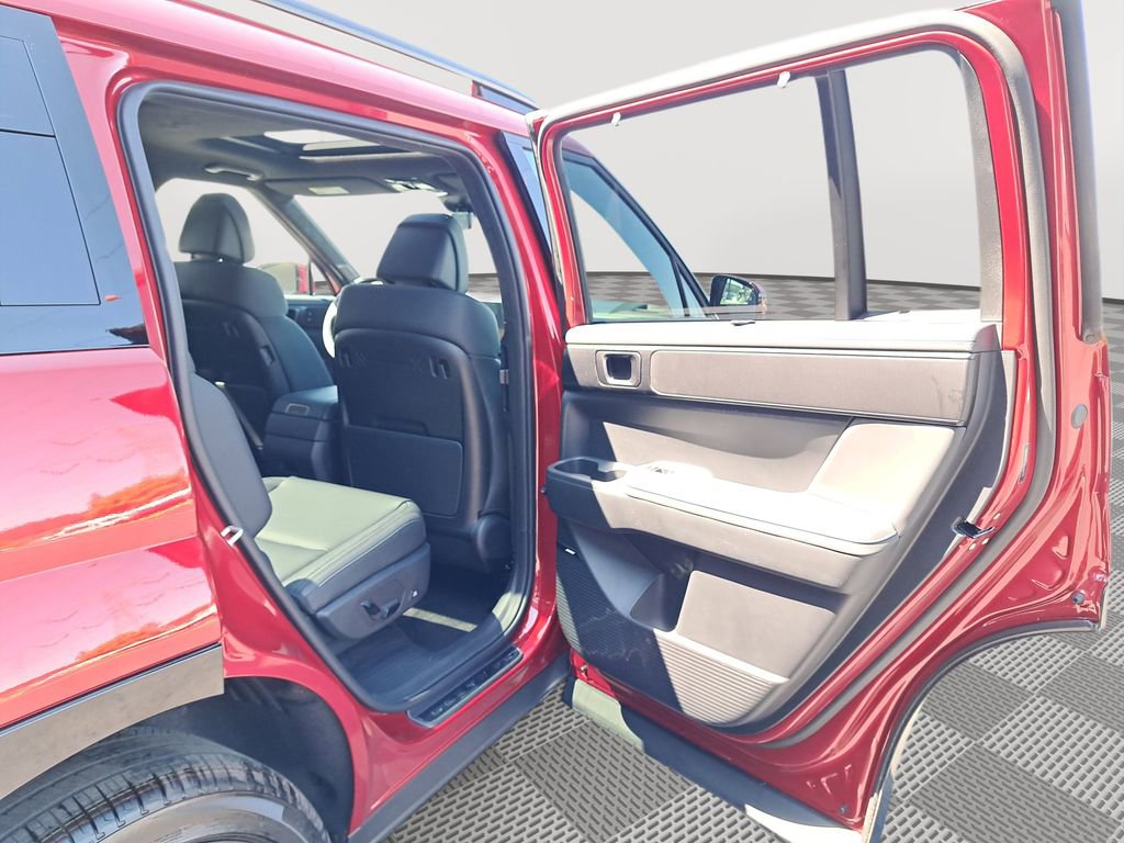 New 2025 Hyundai Santa Fe Calligraphy image 15