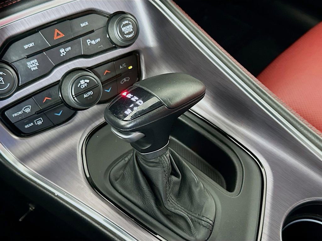 Used 2016 Dodge Challenger R/T Plus RWD image 20