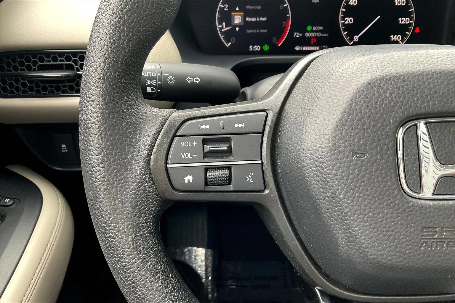 Used 2026 Honda HR-V LX image 11