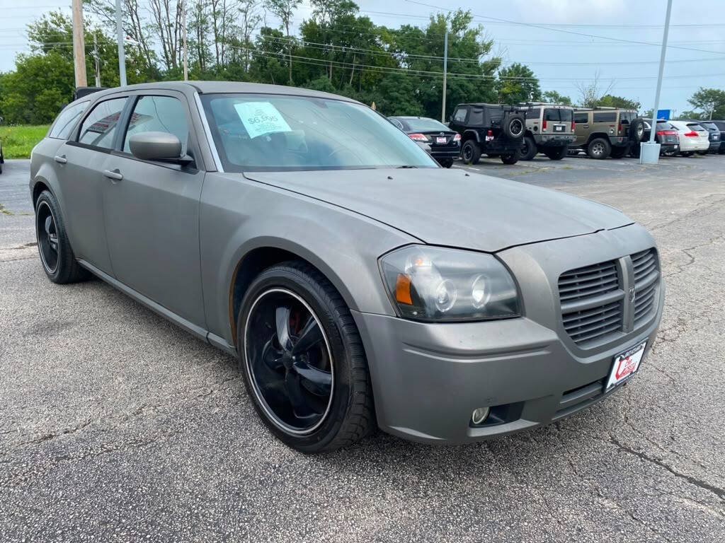 Used 2005 Dodge Magnum R/T w/ Convenience Group II RWD image 3