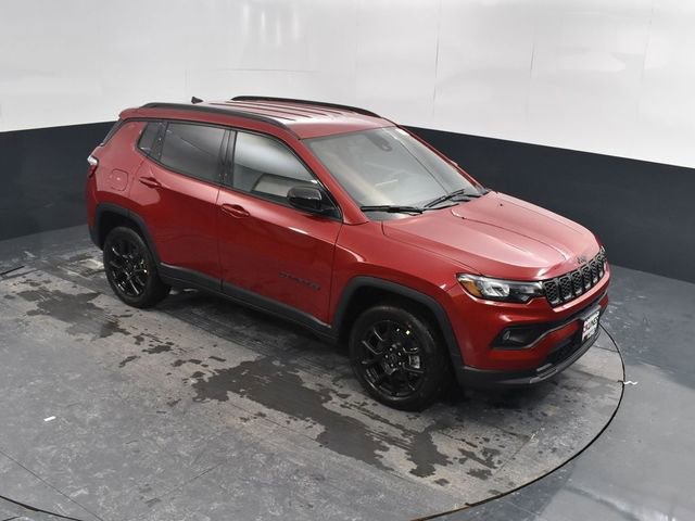 New 2026 Jeep Compass Latitude image 32