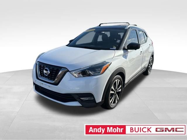 Used 2019 Nissan Kicks SR w/ SR Premium Package image 5