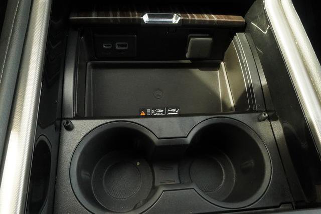 Used 2024 GMC Yukon Denali w/ Max Trailering Package image 19