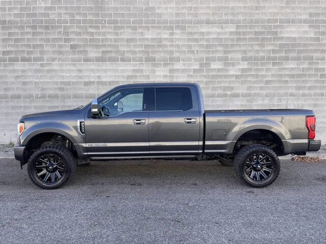 Used 2017 Ford F350 Platinum w/ Platinum Ultimate Package image 5