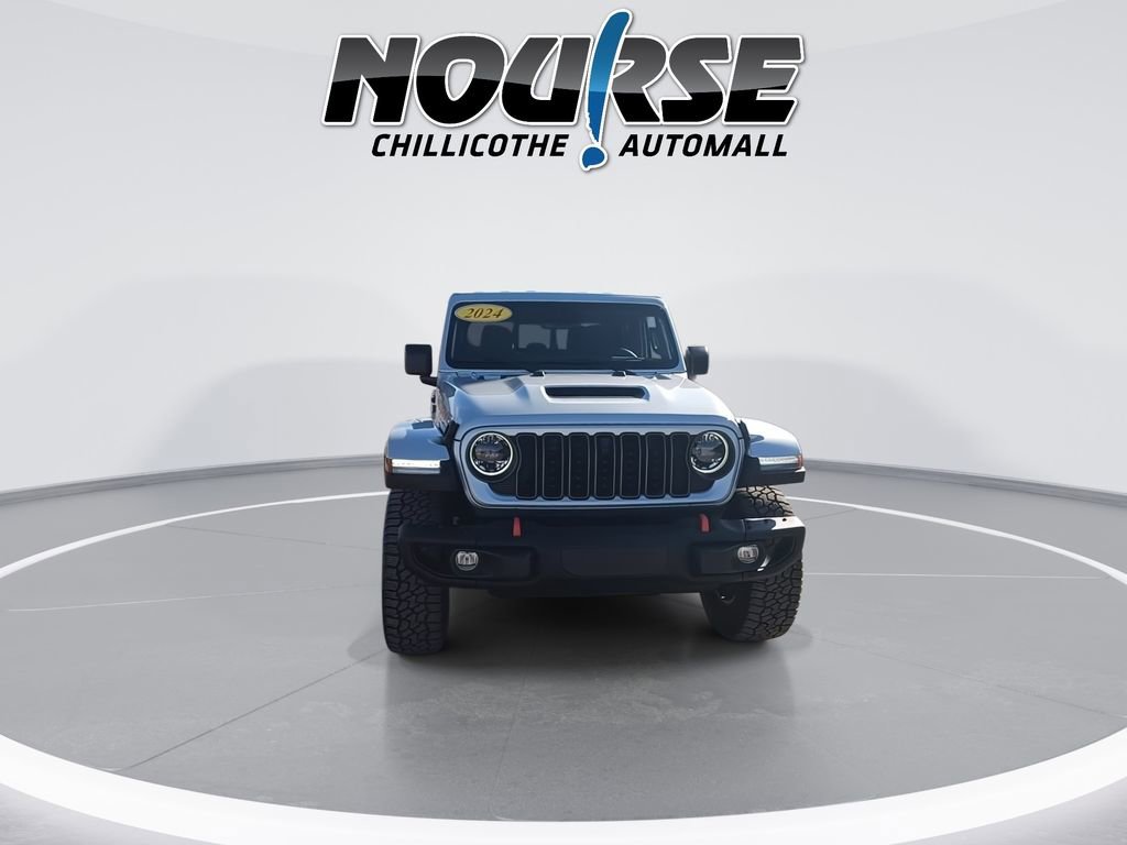 Used 2024 Jeep Gladiator Mojave image 3