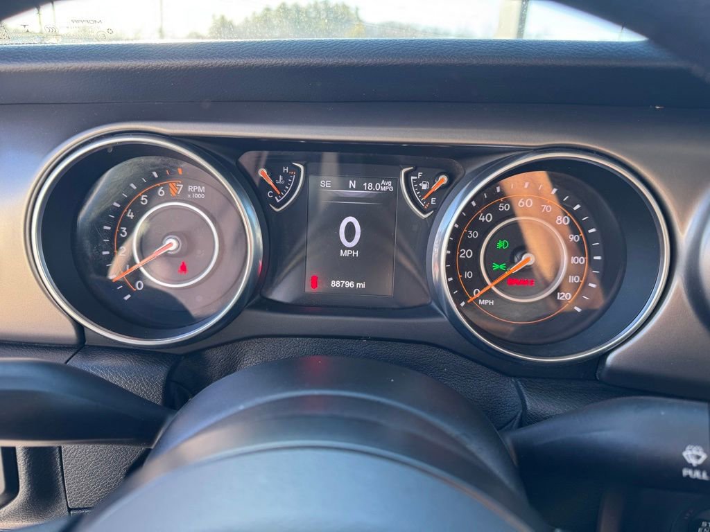 Used 2018 Jeep Wrangler Unlimited Sport image 19