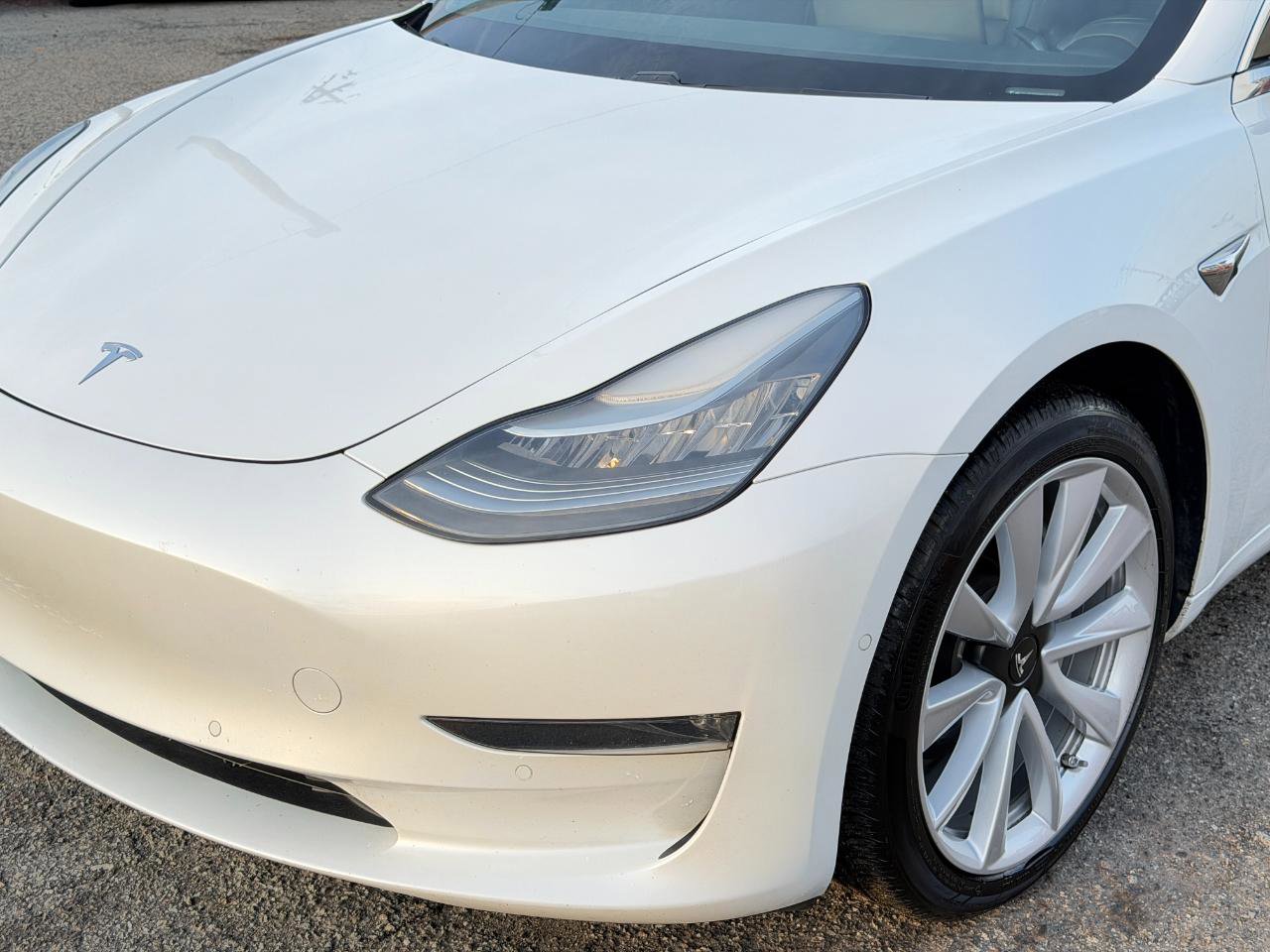 Used 2019 Tesla Model 3 Performance image 9